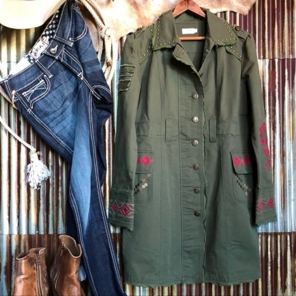 Tasha Polizzi Jackets & Blazers - NWOT Tasha Polizzi Hamilton Embroidered Studded Green Military Jacket Duster L